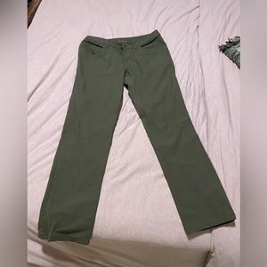 Lululemon ABC Classic-Fit Warpstream 32x31